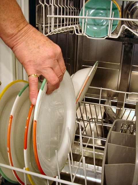 zmywarka, zmywanie, mycie, naczynia