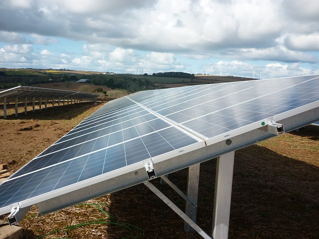 panele fotowoltaiczne, energia słoneczna, ekologia